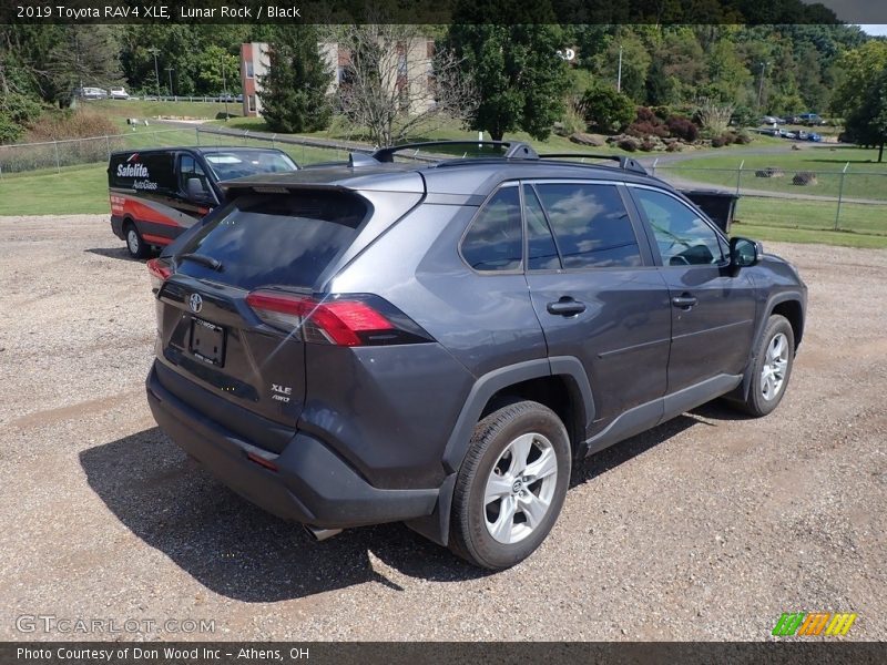 Lunar Rock / Black 2019 Toyota RAV4 XLE