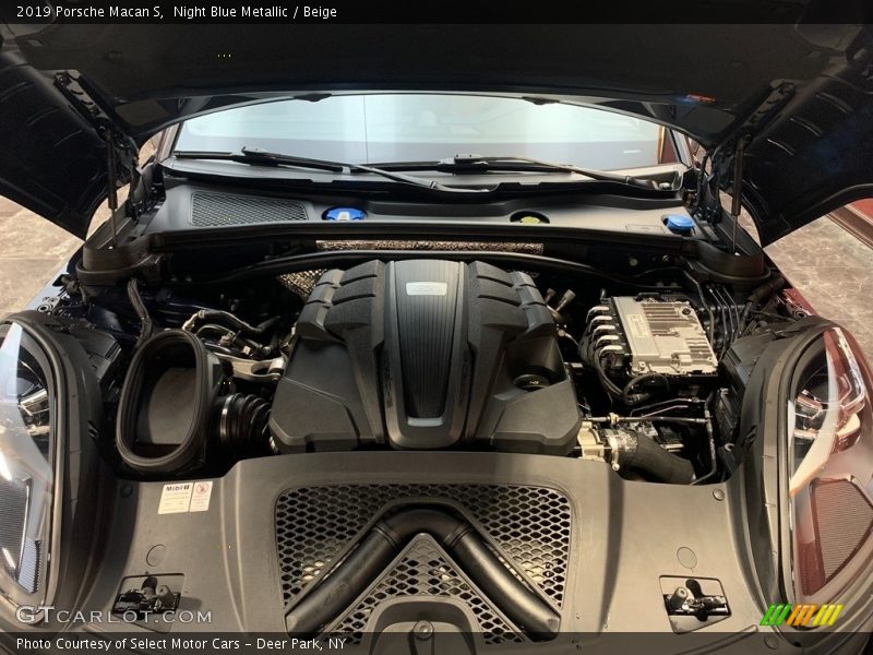  2019 Macan S Engine - 3.0 Liter DFI Twin-Turbocharged DOHC 24-Valve VarioCam Plus V6