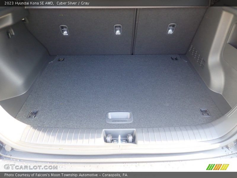 2023 Kona SE AWD Trunk