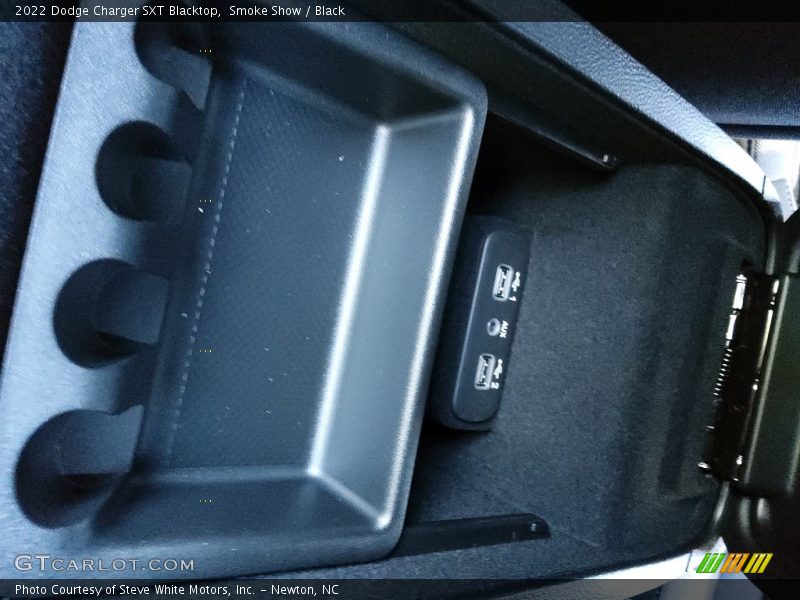 Smoke Show / Black 2022 Dodge Charger SXT Blacktop