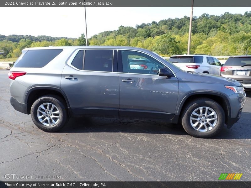 Satin Steel Metallic / Jet Black 2021 Chevrolet Traverse LS