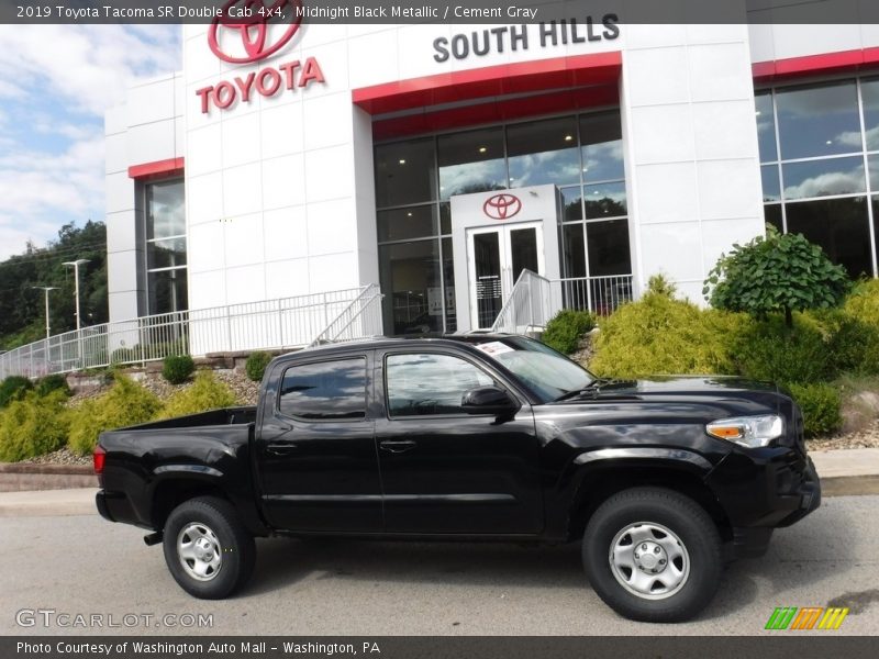 Midnight Black Metallic / Cement Gray 2019 Toyota Tacoma SR Double Cab 4x4
