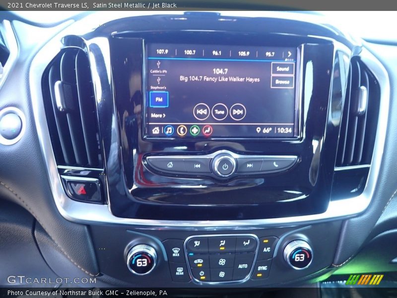 Satin Steel Metallic / Jet Black 2021 Chevrolet Traverse LS