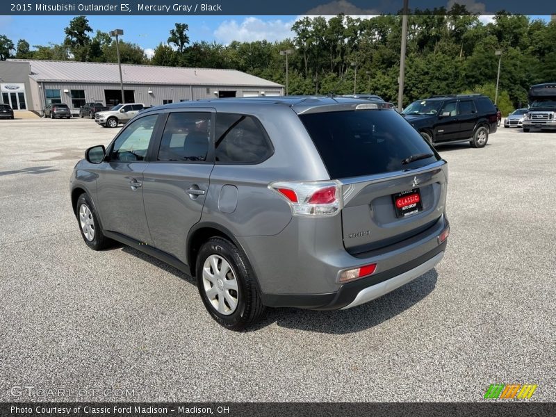 Mercury Gray / Black 2015 Mitsubishi Outlander ES