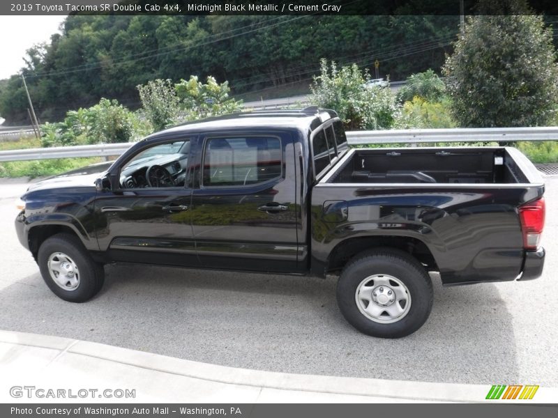 Midnight Black Metallic / Cement Gray 2019 Toyota Tacoma SR Double Cab 4x4