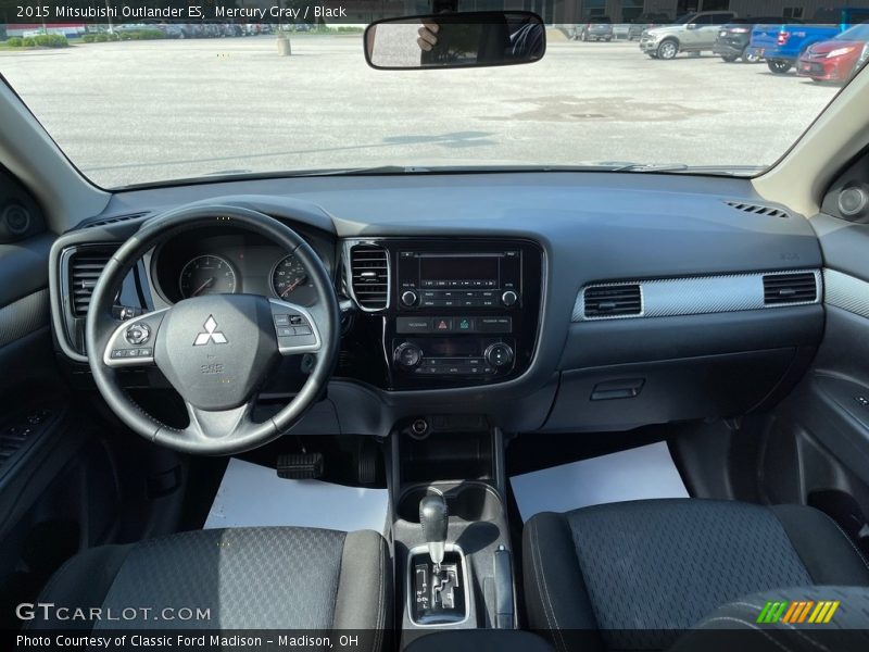 Dashboard of 2015 Outlander ES