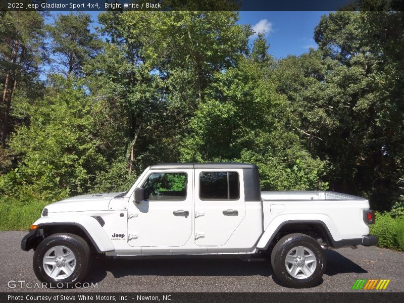 Bright White / Black 2022 Jeep Gladiator Sport 4x4