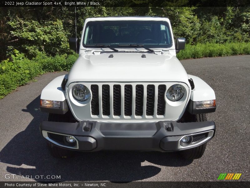 Bright White / Black 2022 Jeep Gladiator Sport 4x4
