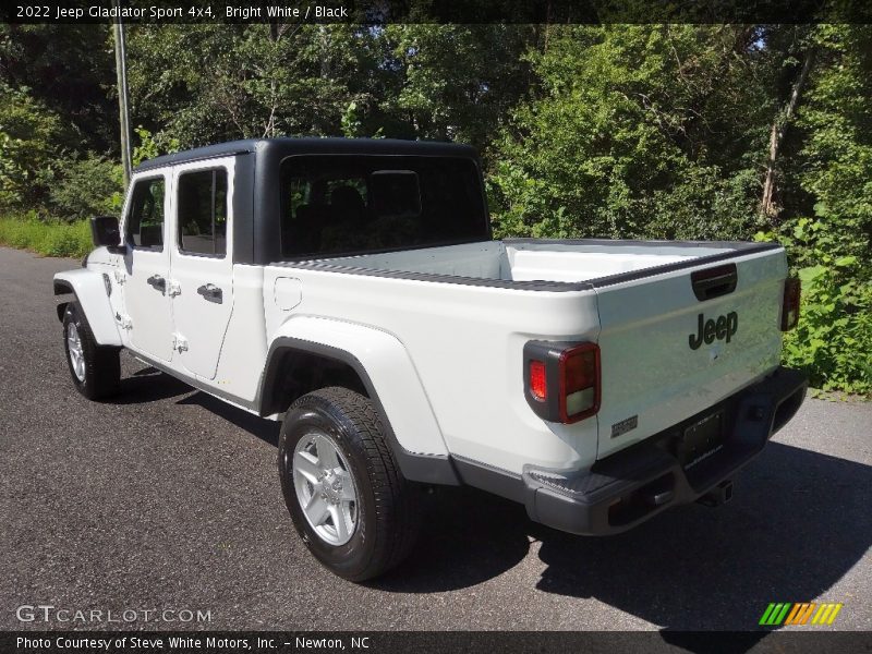 Bright White / Black 2022 Jeep Gladiator Sport 4x4