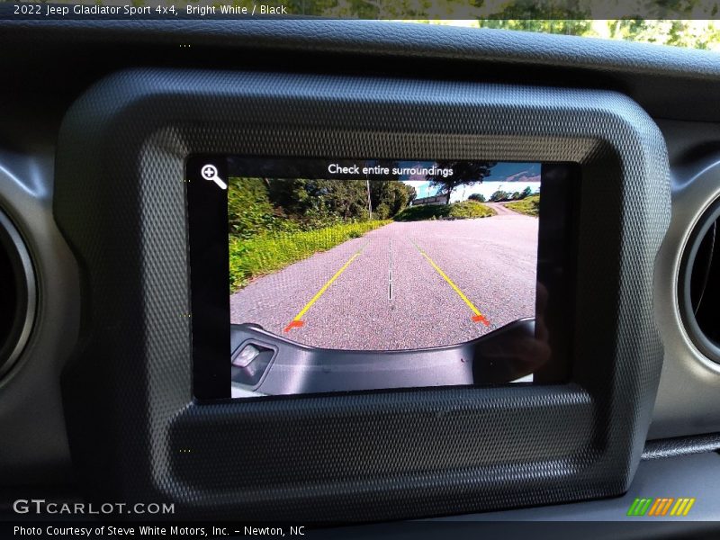 Bright White / Black 2022 Jeep Gladiator Sport 4x4