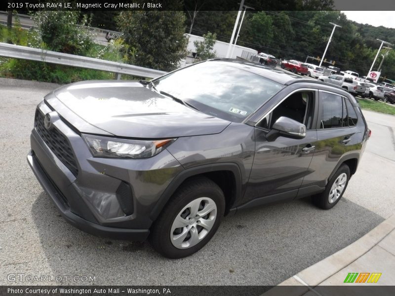 Magnetic Gray Metallic / Black 2019 Toyota RAV4 LE