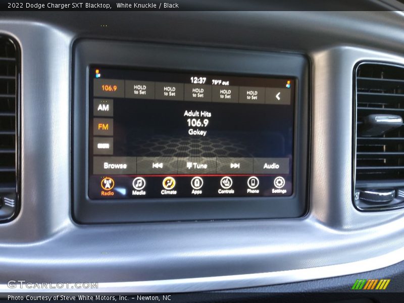 White Knuckle / Black 2022 Dodge Charger SXT Blacktop
