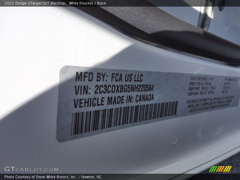White Knuckle / Black 2022 Dodge Charger SXT Blacktop