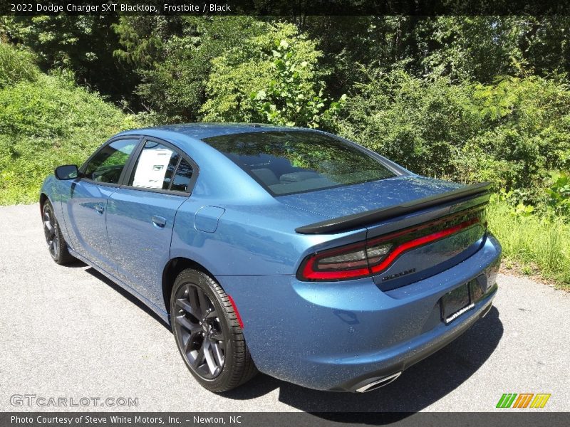 Frostbite / Black 2022 Dodge Charger SXT Blacktop