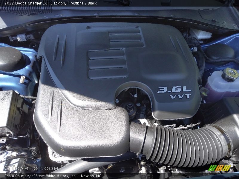 Frostbite / Black 2022 Dodge Charger SXT Blacktop