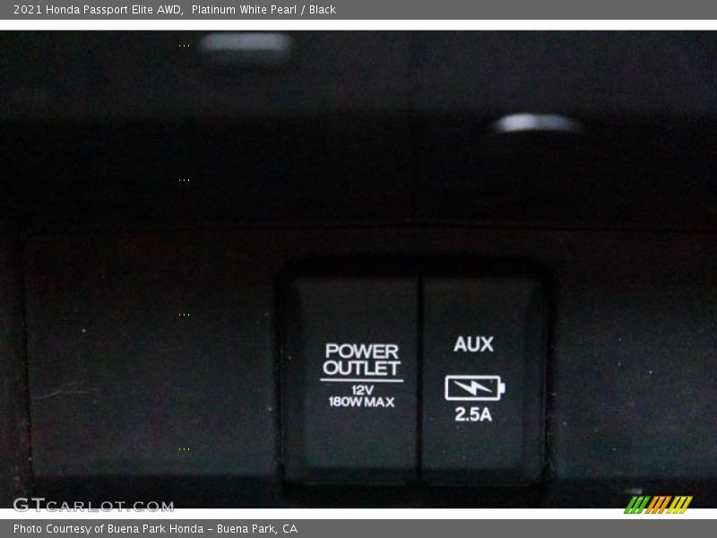 Platinum White Pearl / Black 2021 Honda Passport Elite AWD