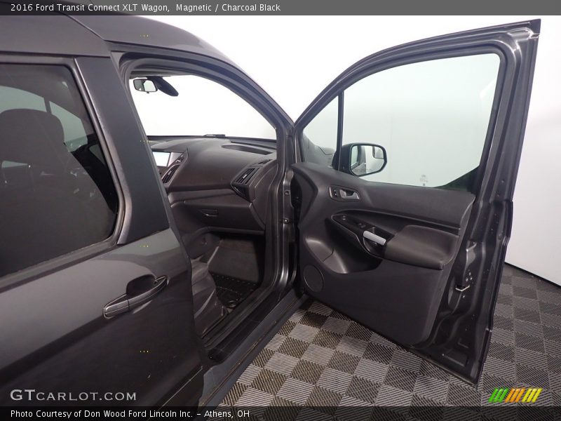 Magnetic / Charcoal Black 2016 Ford Transit Connect XLT Wagon