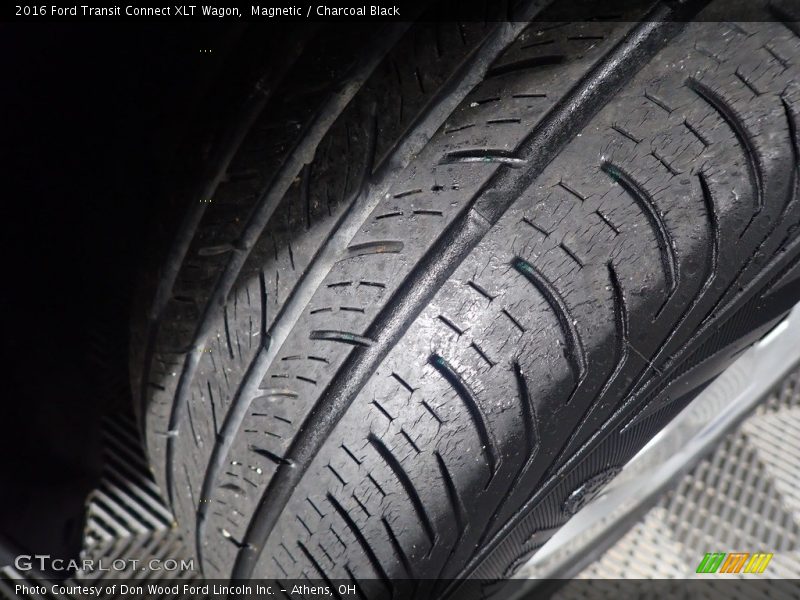 Magnetic / Charcoal Black 2016 Ford Transit Connect XLT Wagon