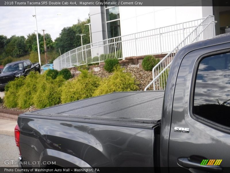 Magnetic Gray Metallic / Cement Gray 2018 Toyota Tacoma SR5 Double Cab 4x4