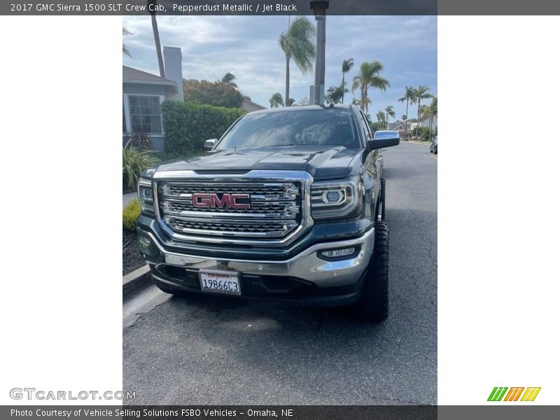 Pepperdust Metallic / Jet Black 2017 GMC Sierra 1500 SLT Crew Cab