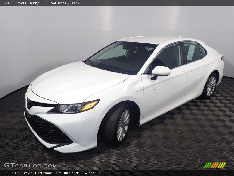 Super White / Black 2020 Toyota Camry LE