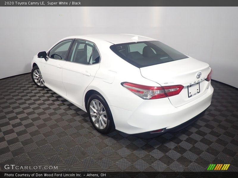 Super White / Black 2020 Toyota Camry LE