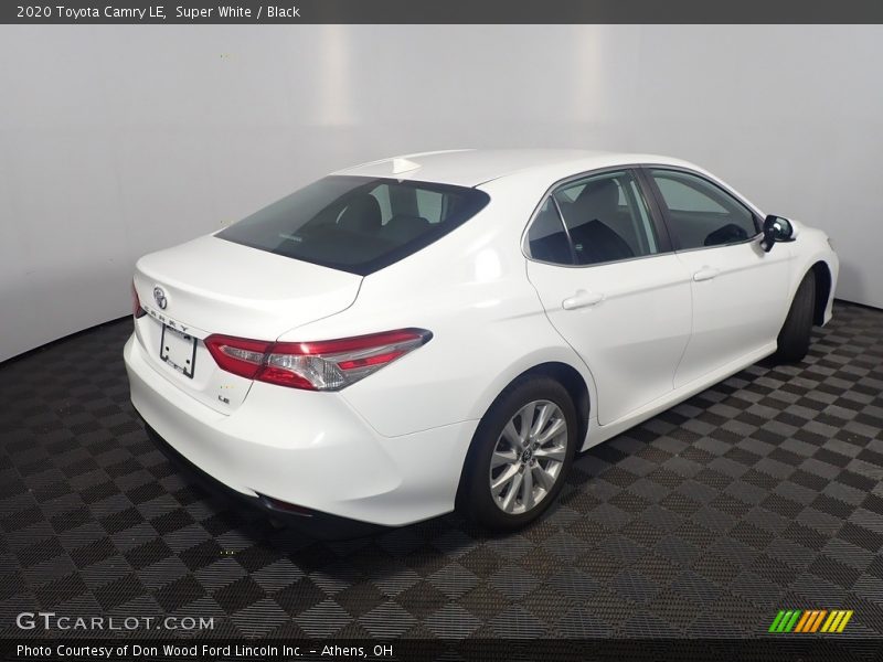 Super White / Black 2020 Toyota Camry LE