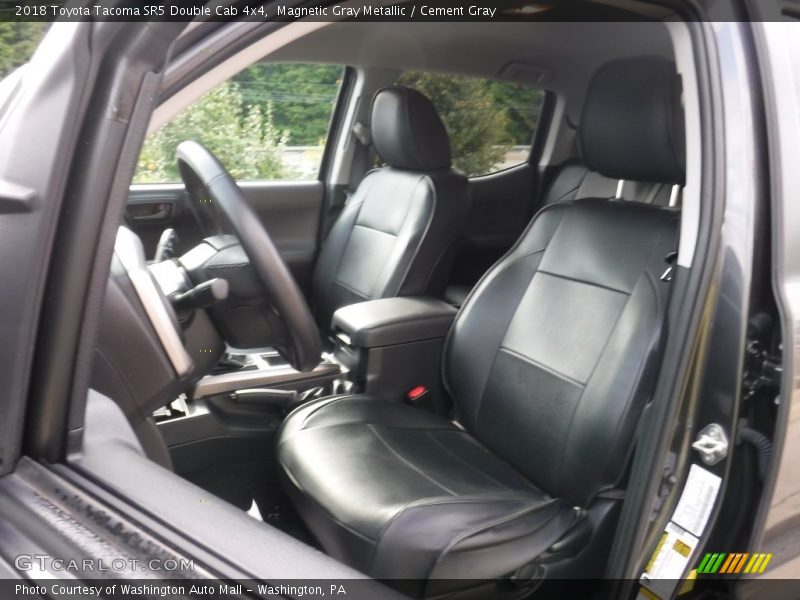 Magnetic Gray Metallic / Cement Gray 2018 Toyota Tacoma SR5 Double Cab 4x4