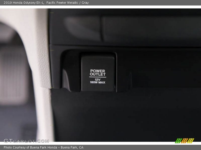 Pacific Pewter Metallic / Gray 2019 Honda Odyssey EX-L