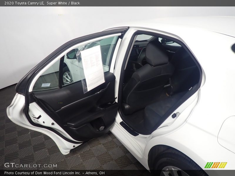 Super White / Black 2020 Toyota Camry LE