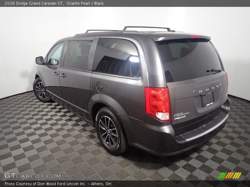 Granite Pearl / Black 2018 Dodge Grand Caravan GT