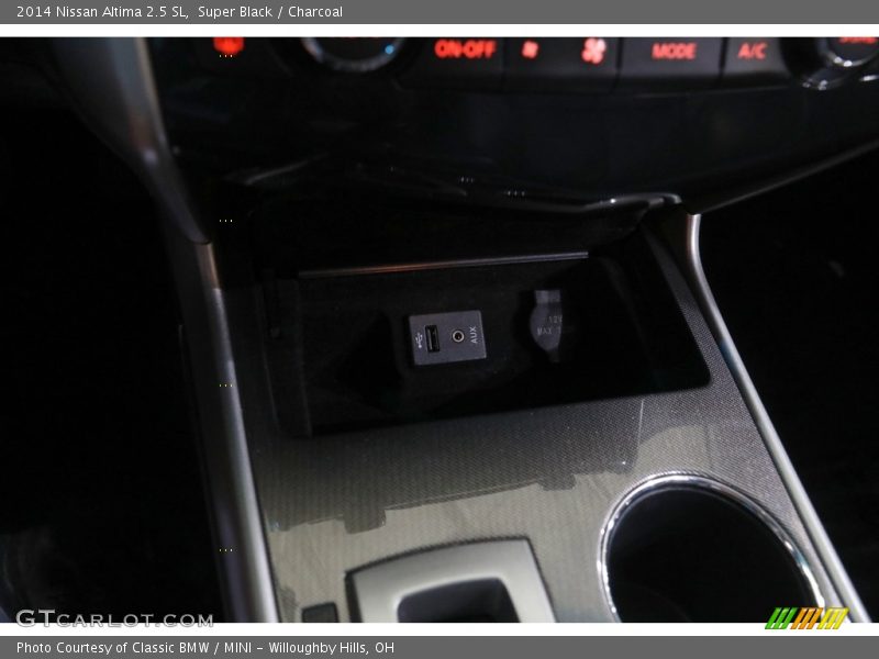 Super Black / Charcoal 2014 Nissan Altima 2.5 SL