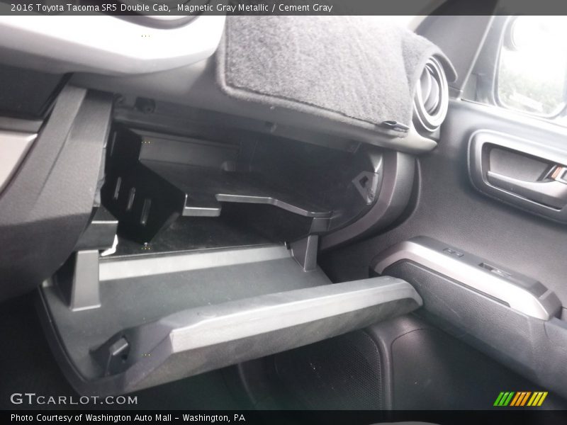 Magnetic Gray Metallic / Cement Gray 2016 Toyota Tacoma SR5 Double Cab