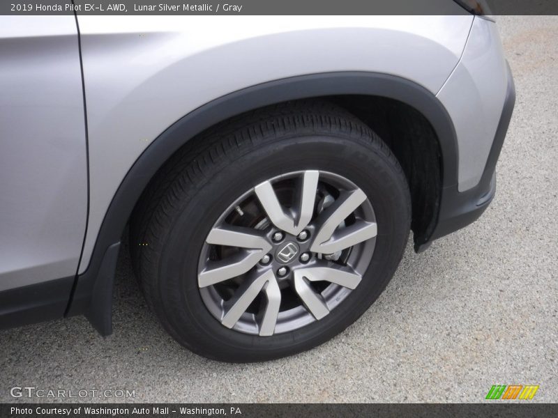 Lunar Silver Metallic / Gray 2019 Honda Pilot EX-L AWD
