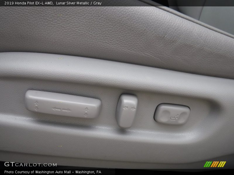 Lunar Silver Metallic / Gray 2019 Honda Pilot EX-L AWD