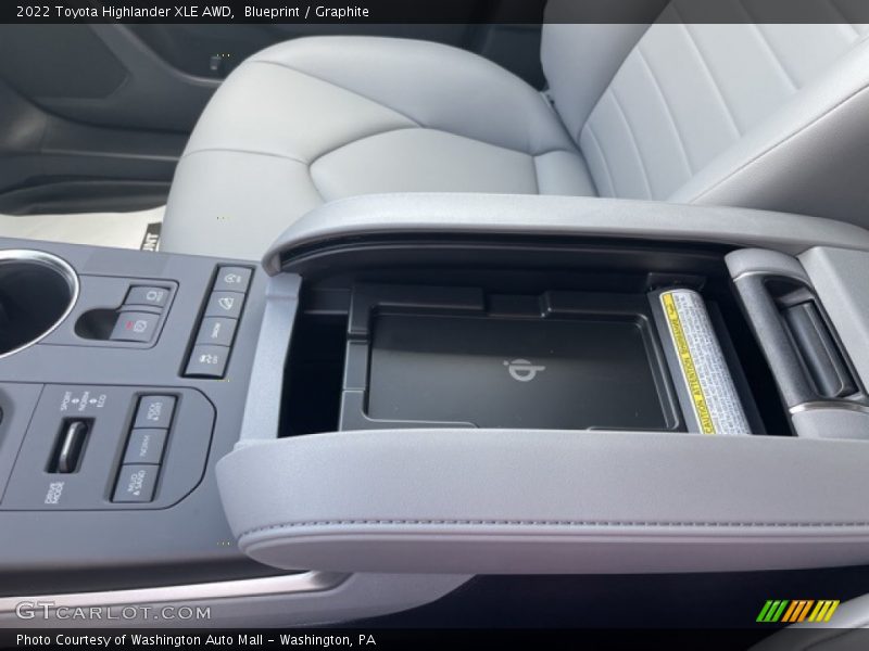 Blueprint / Graphite 2022 Toyota Highlander XLE AWD