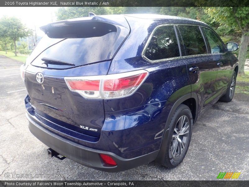 Nautical Blue Metallic / Ash 2016 Toyota Highlander XLE