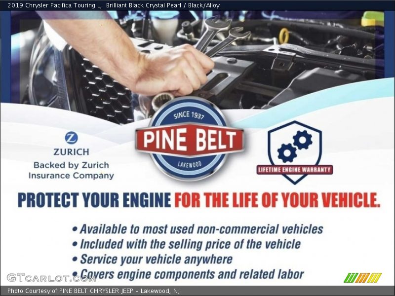Brilliant Black Crystal Pearl / Black/Alloy 2019 Chrysler Pacifica Touring L
