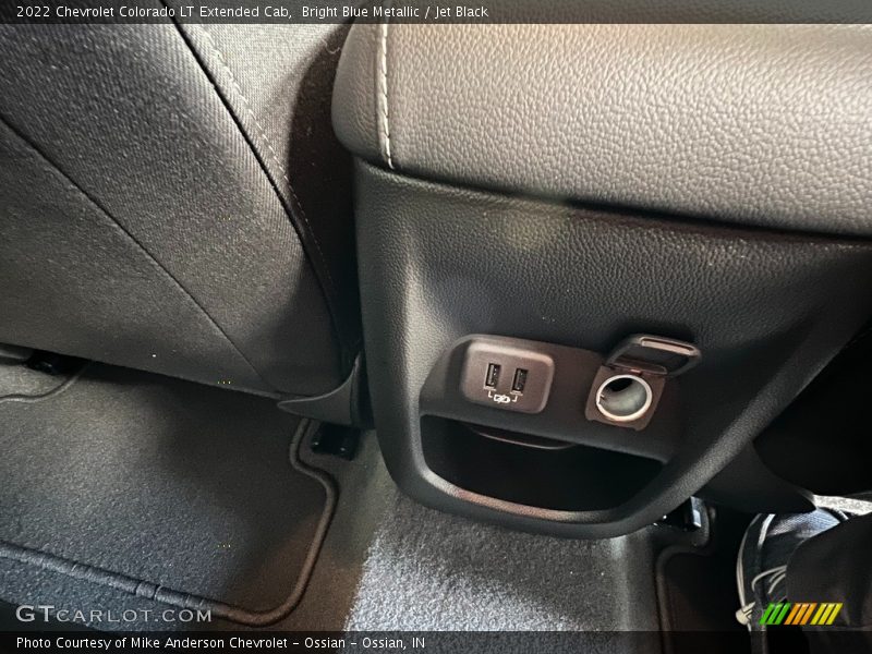 Bright Blue Metallic / Jet Black 2022 Chevrolet Colorado LT Extended Cab