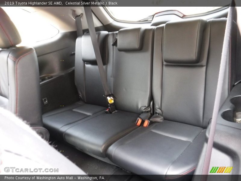 Celestial Silver Metallic / Black 2019 Toyota Highlander SE AWD