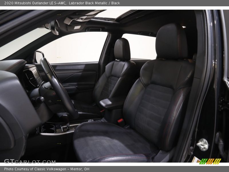 Labrador Black Metallic / Black 2020 Mitsubishi Outlander LE S-AWC