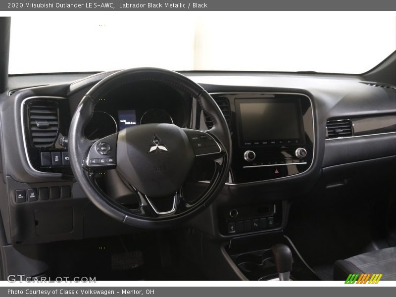 Labrador Black Metallic / Black 2020 Mitsubishi Outlander LE S-AWC
