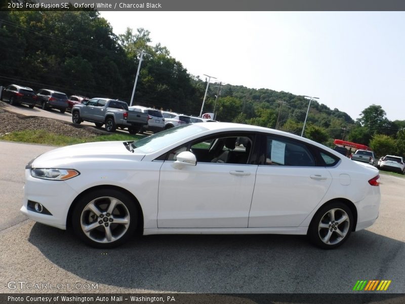 Oxford White / Charcoal Black 2015 Ford Fusion SE