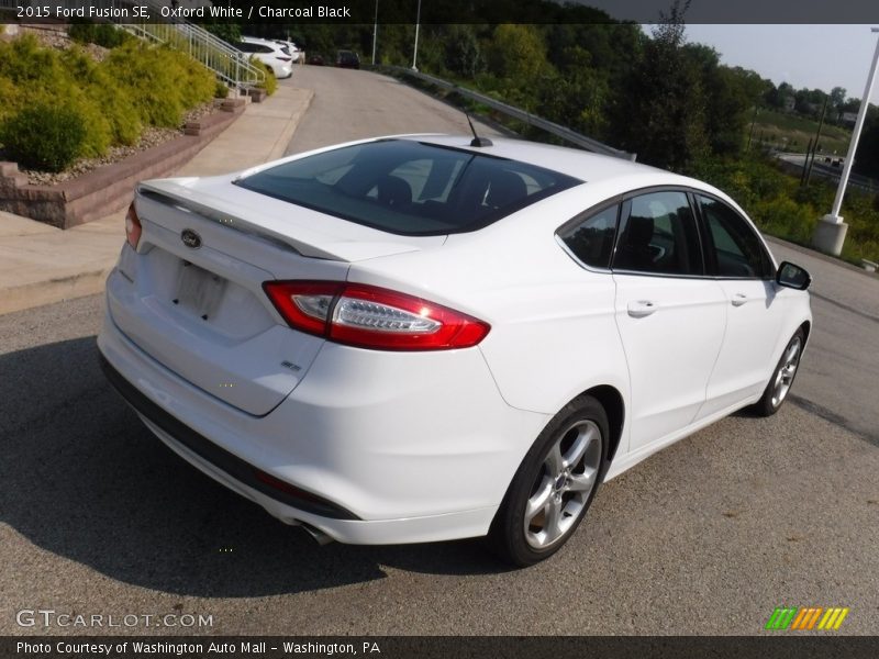 Oxford White / Charcoal Black 2015 Ford Fusion SE