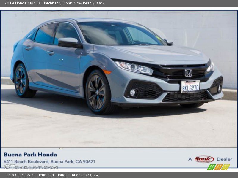 Sonic Gray Pearl / Black 2019 Honda Civic EX Hatchback