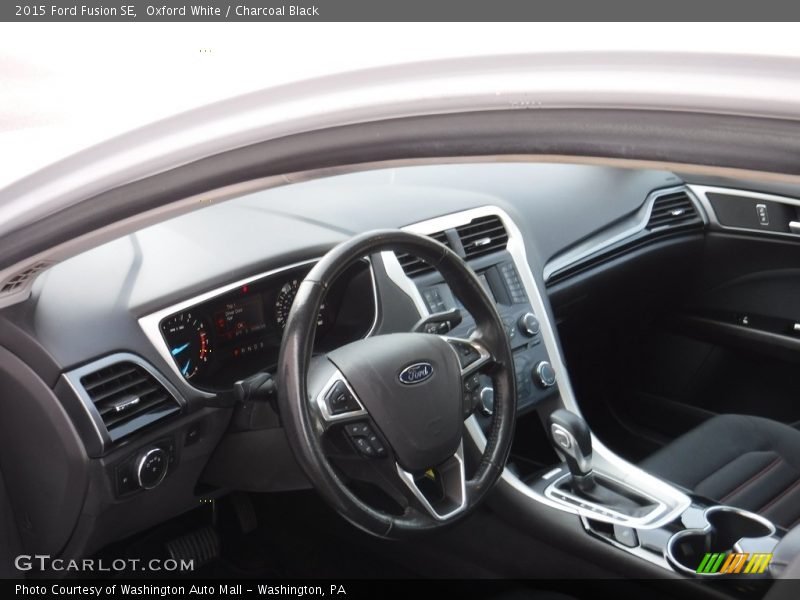 Oxford White / Charcoal Black 2015 Ford Fusion SE