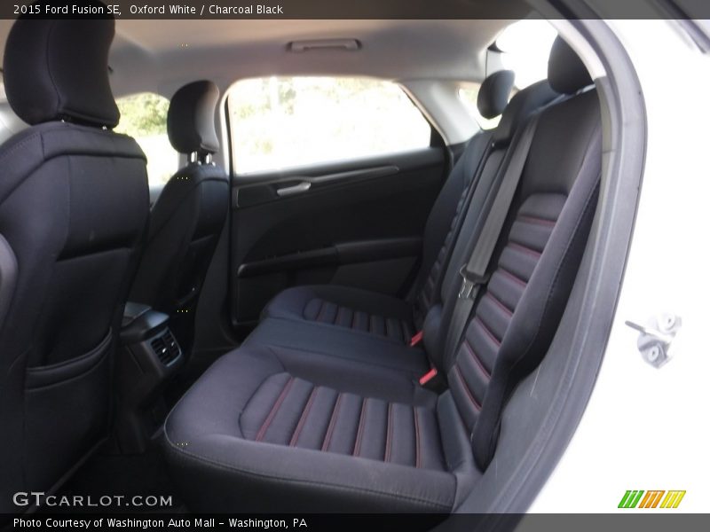 Oxford White / Charcoal Black 2015 Ford Fusion SE
