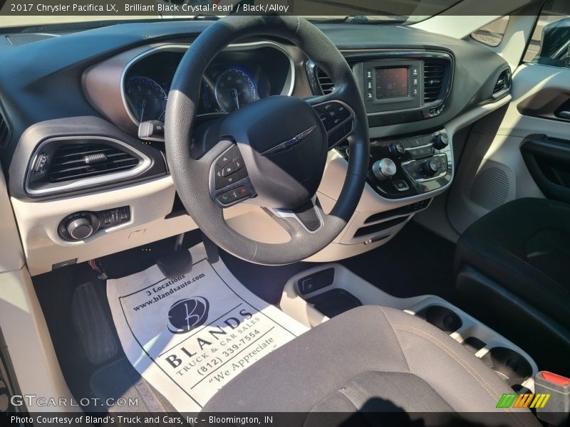 Brilliant Black Crystal Pearl / Black/Alloy 2017 Chrysler Pacifica LX