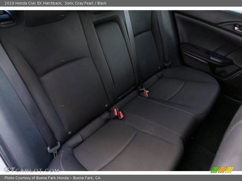 Sonic Gray Pearl / Black 2019 Honda Civic EX Hatchback