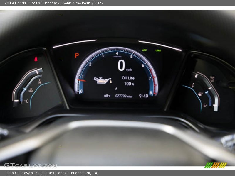 Sonic Gray Pearl / Black 2019 Honda Civic EX Hatchback